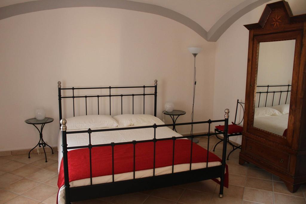 B&B Bricco Fiore Briaglia 部屋 写真